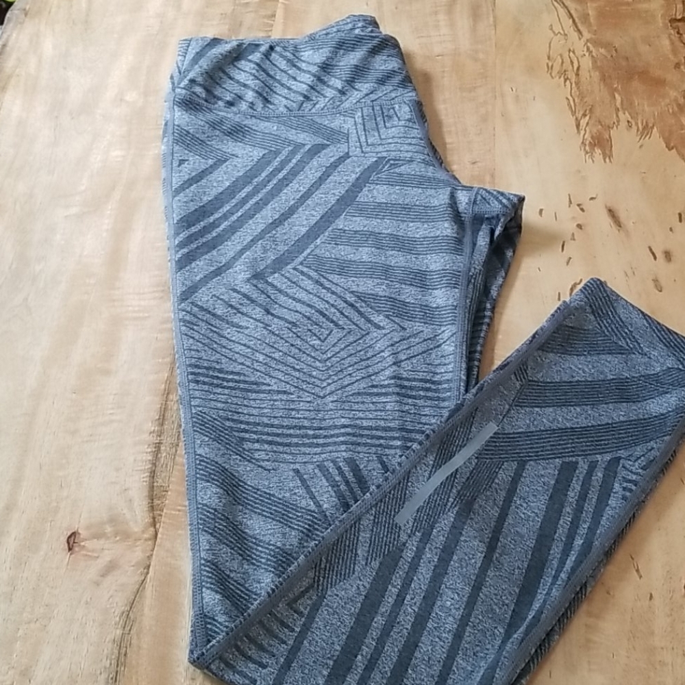 Tights- Roadrunner- running, workout- Road Runner